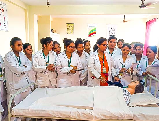 Best ANM Nursing Course